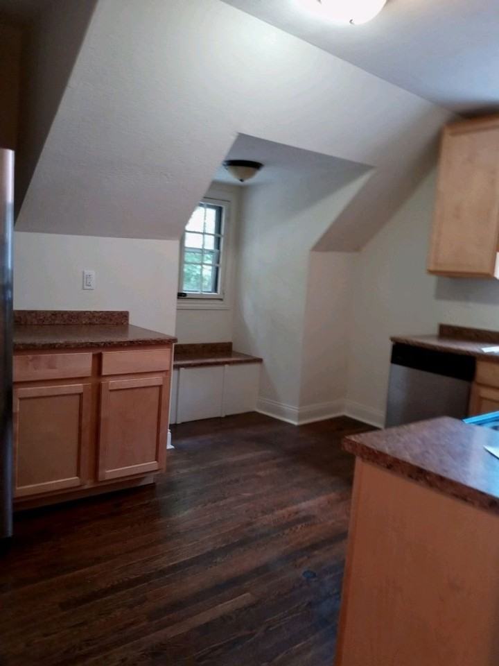 0308-312 N Washington Street - Photo 4 of 12