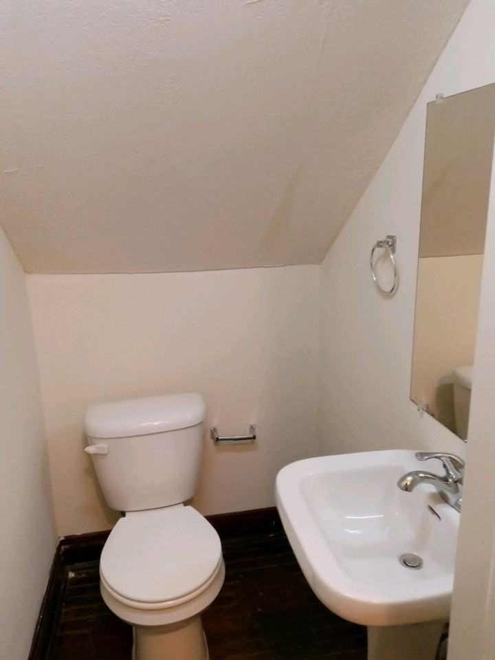 0308-312 N Washington Street - Photo 7 of 12