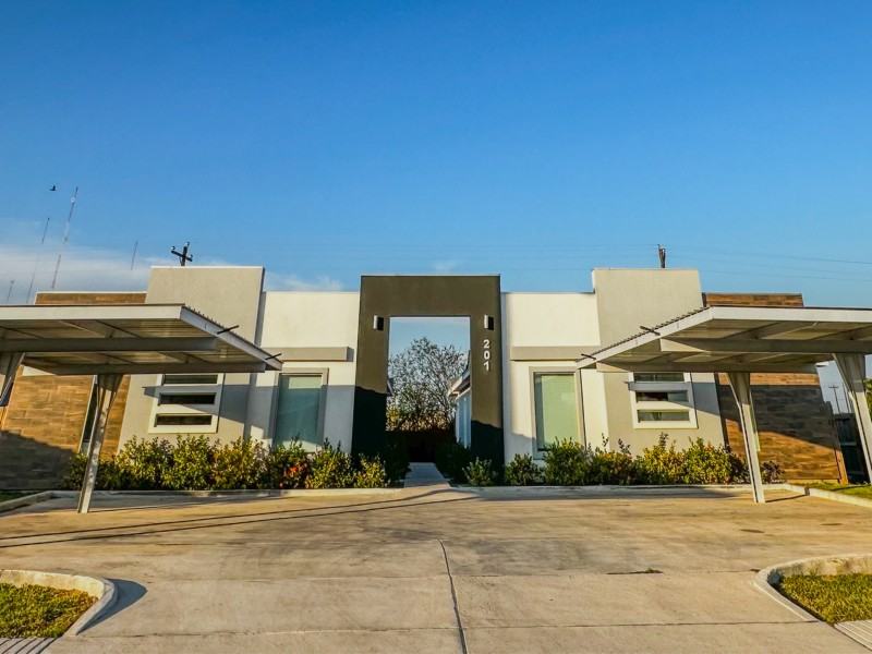 204 W Rutherford Ave #4 - Photo 7 of 8