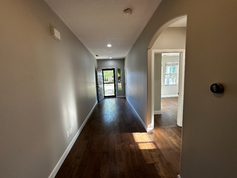 1231 35th Ave - Photo 2 of 18