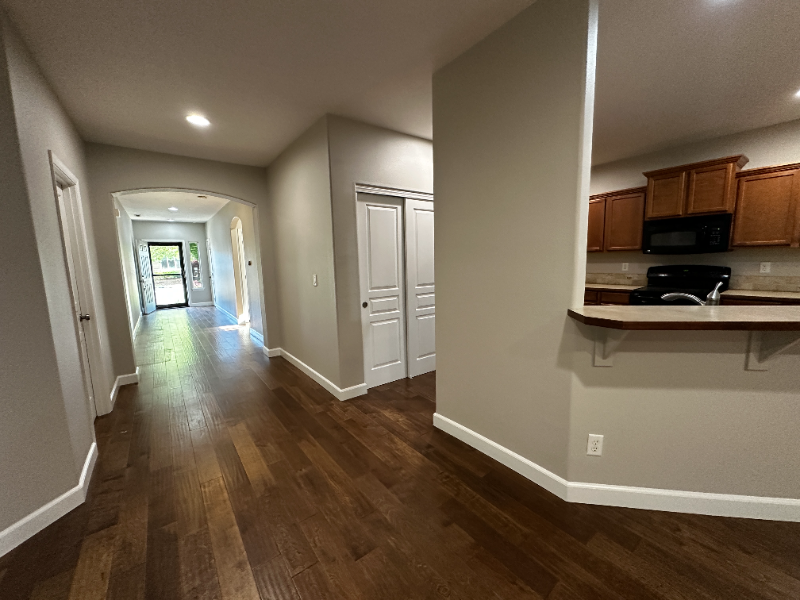 1231 35th Ave - Photo 3 of 18