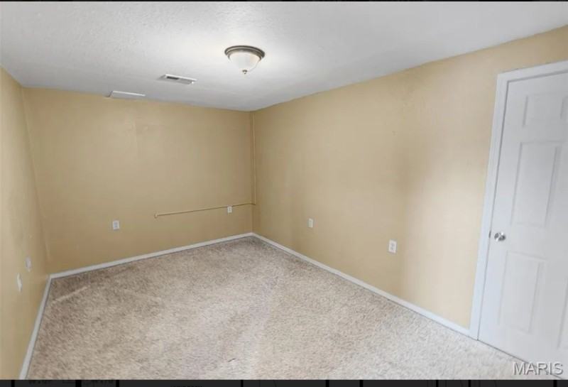 11159 Shipman Rd - Photo 2 of 28