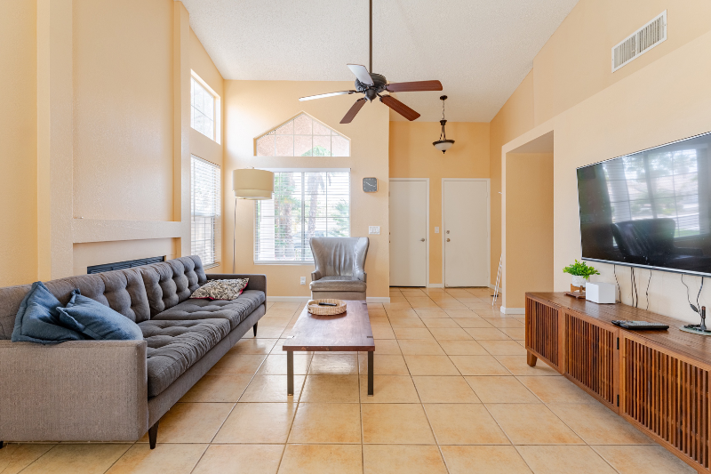 8412 Surfs Up Dr - Photo 4 of 20