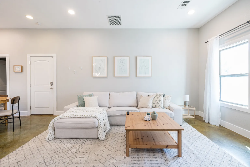 1307 Alamo St - Photo 3 of 20