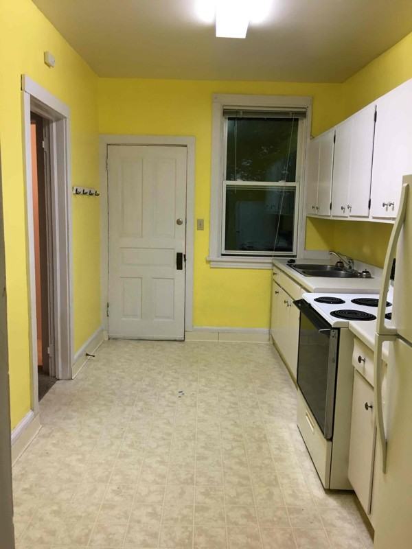 1205 E 4th St #1205 - Photo 3 of 14