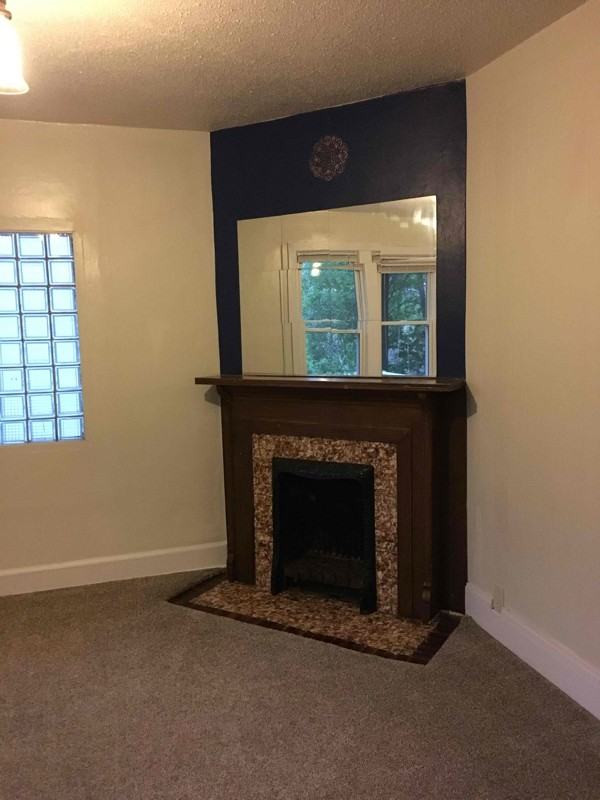 1205 E 4th St #1205 - Photo 4 of 14