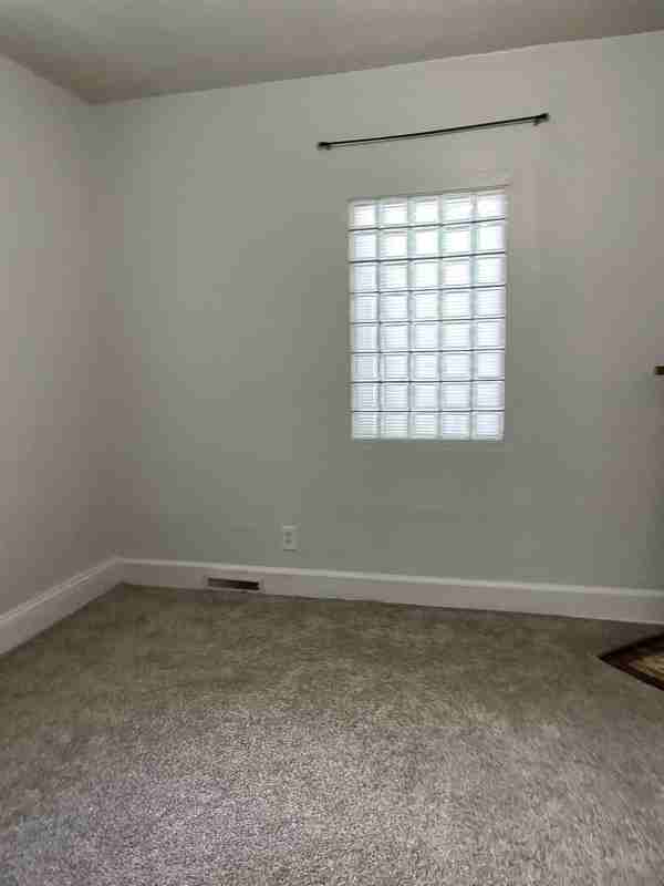 1205 E 4th St #1205 - Photo 6 of 14