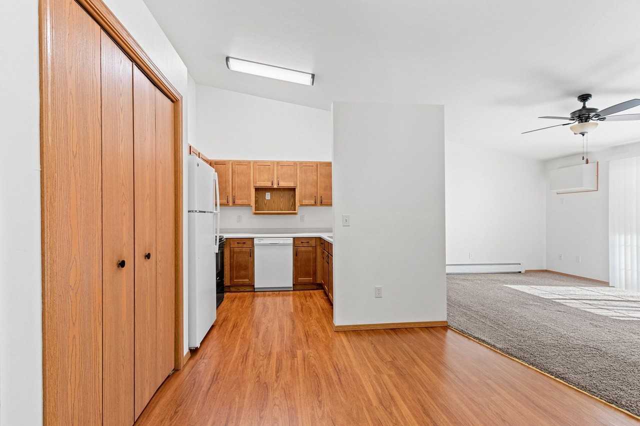 Woodale - Photo 6 of 25