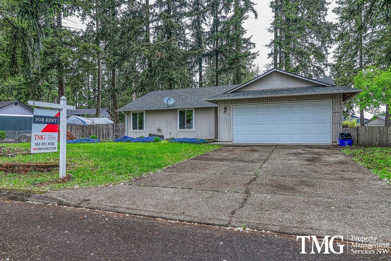 15416 Ne 42nd St - Photo 2 of 29