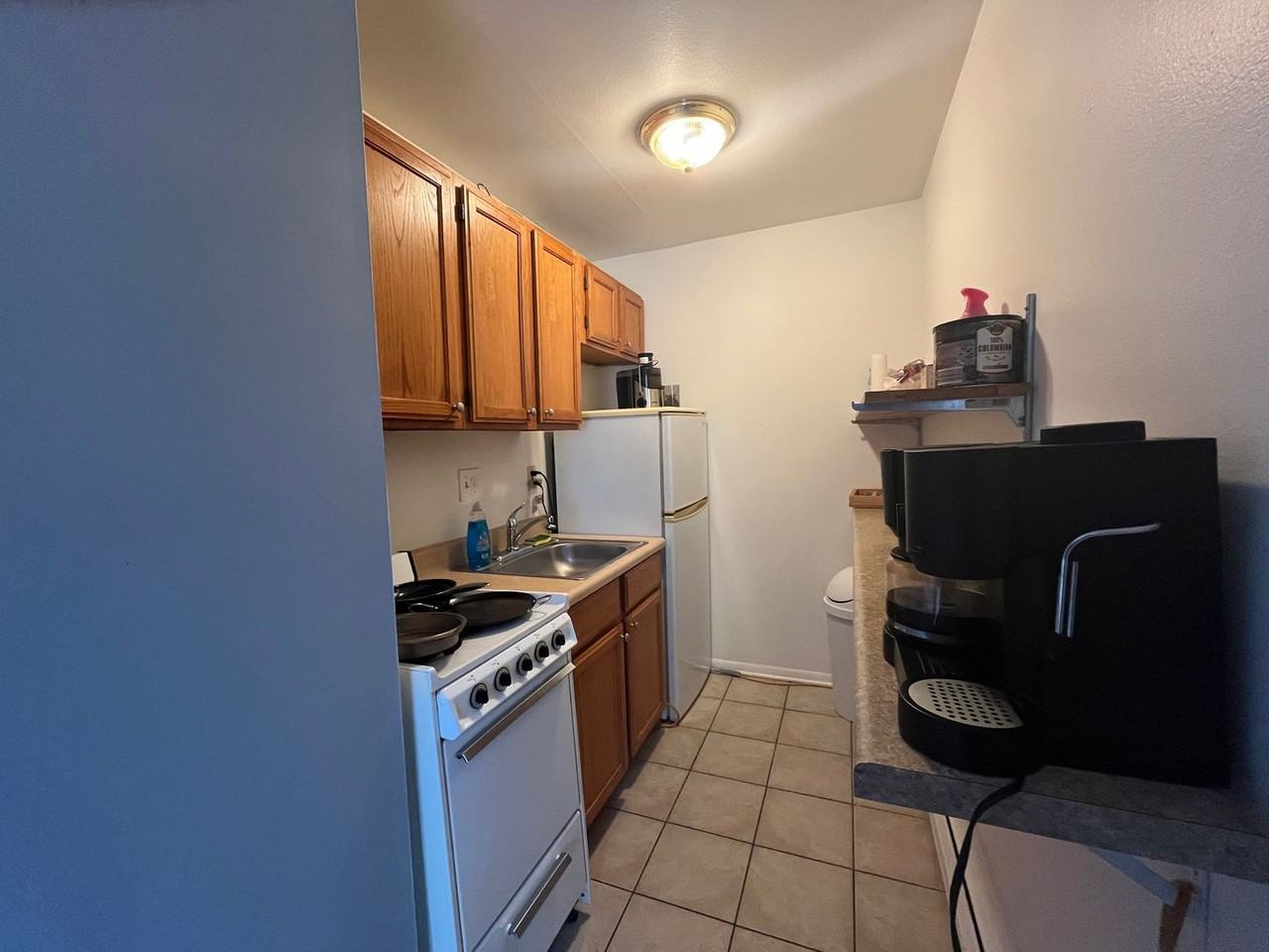 1456 N. Farwell Avenue - Photo 2 of 16