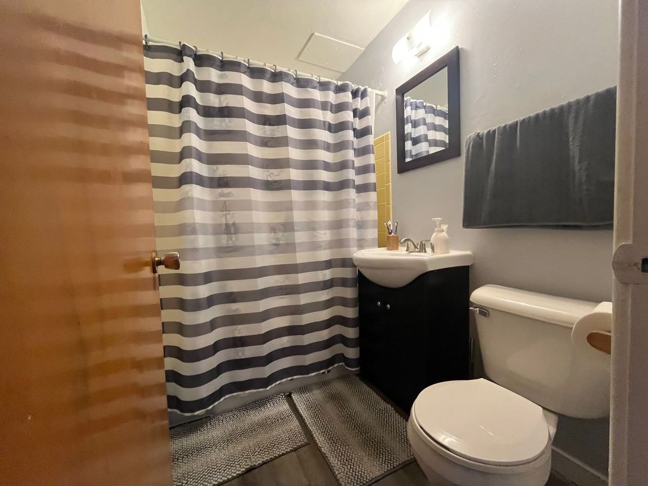 1456 N. Farwell Avenue - Photo 7 of 16