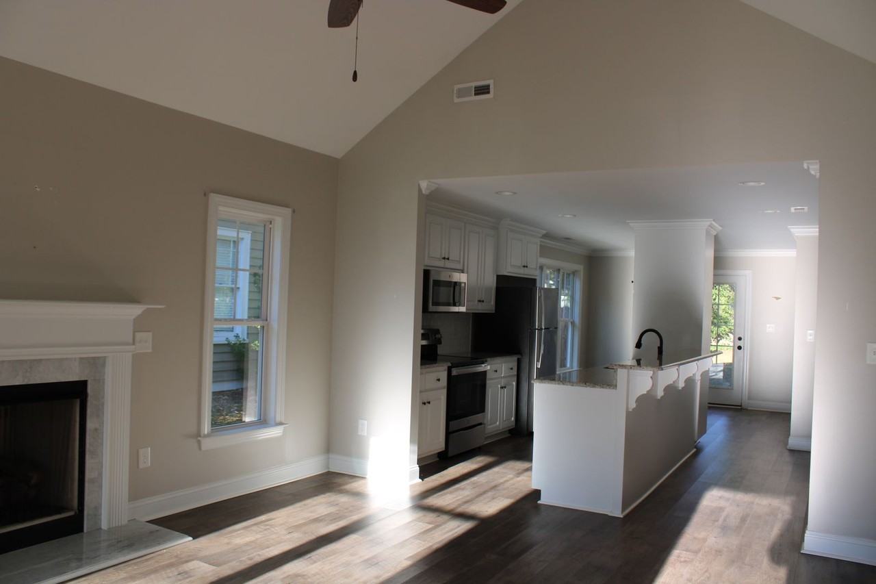 908 Branch St Nw - Photo 3 of 19