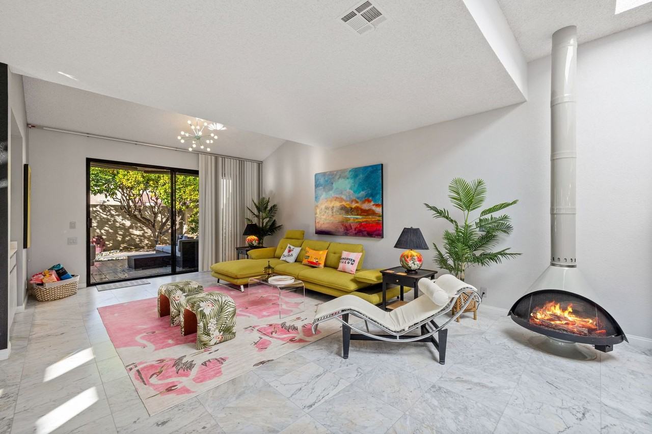 1317 E Amado Rd - Photo 2 of 50