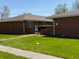 featured image of 207 E Newkirk St