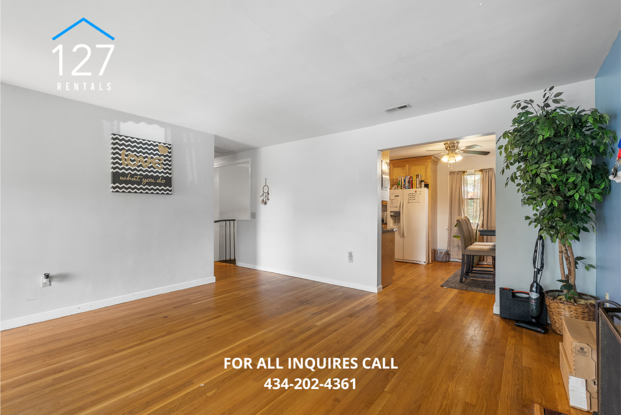 1504 Gates St - Photo 3 of 23