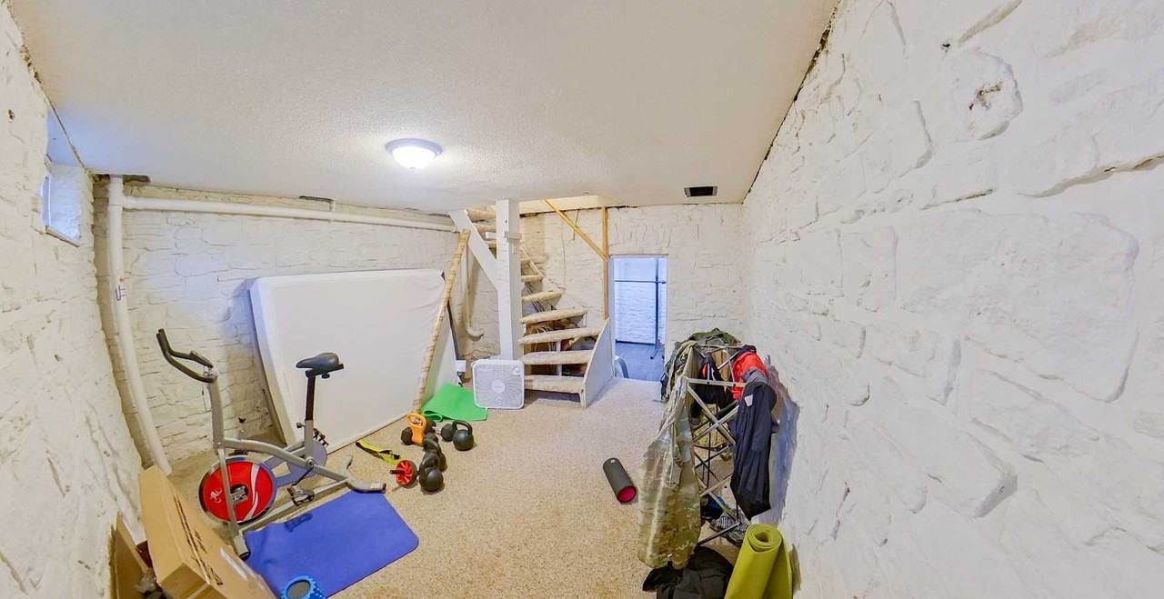 1000 Colorado St - Photo 6 of 13