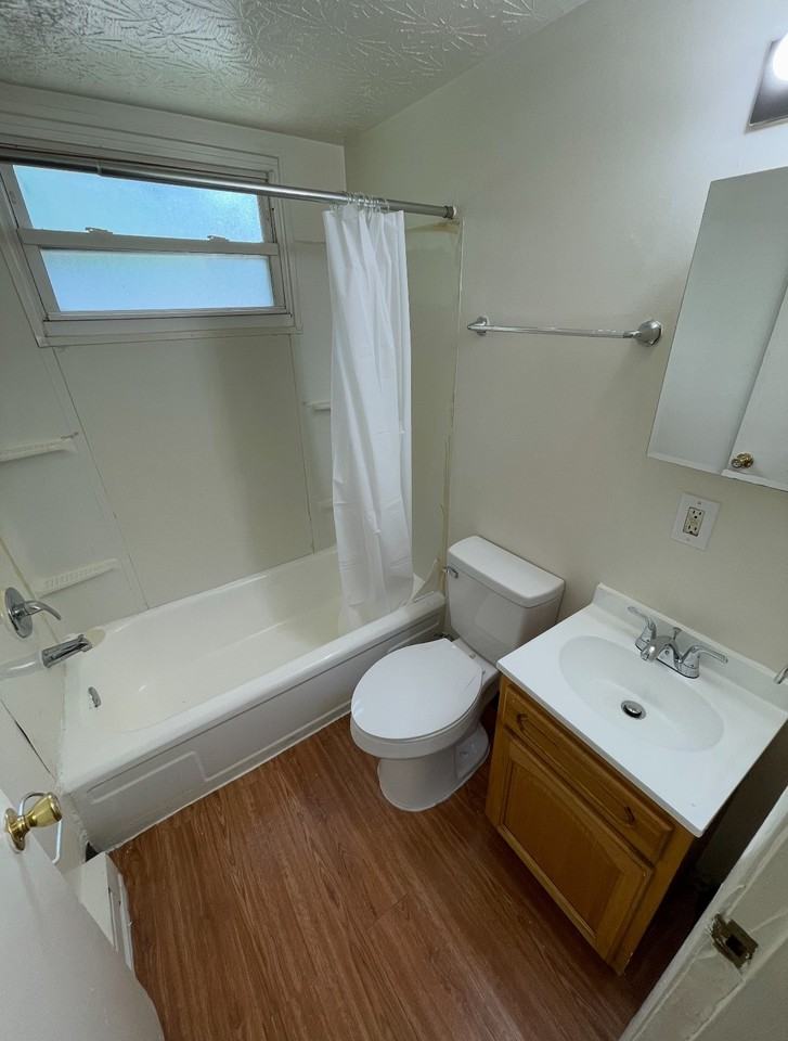 4760 Gray Rd #1 - Photo 4 of 4