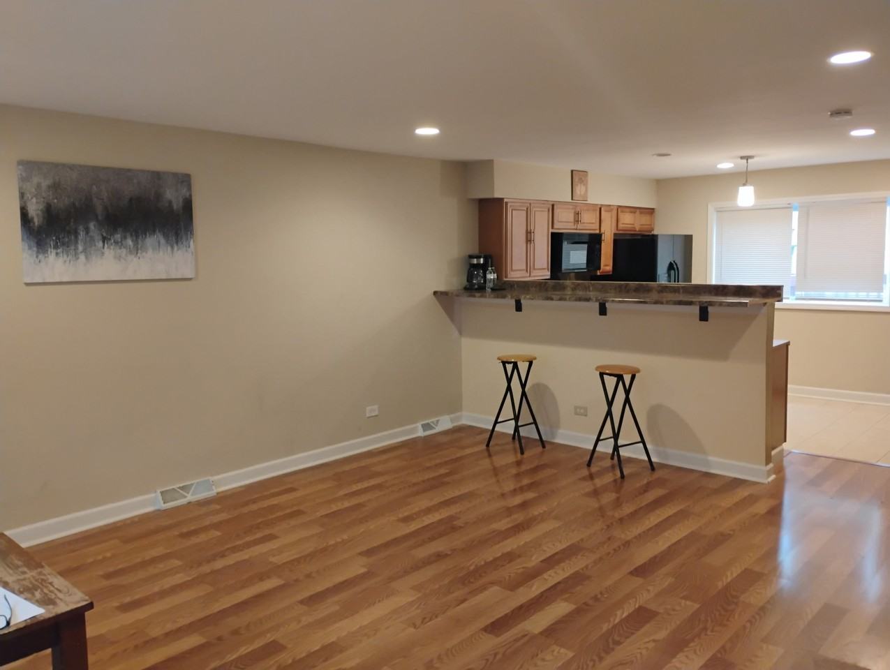 9501 Sumac Rd #B - Photo 5 of 24