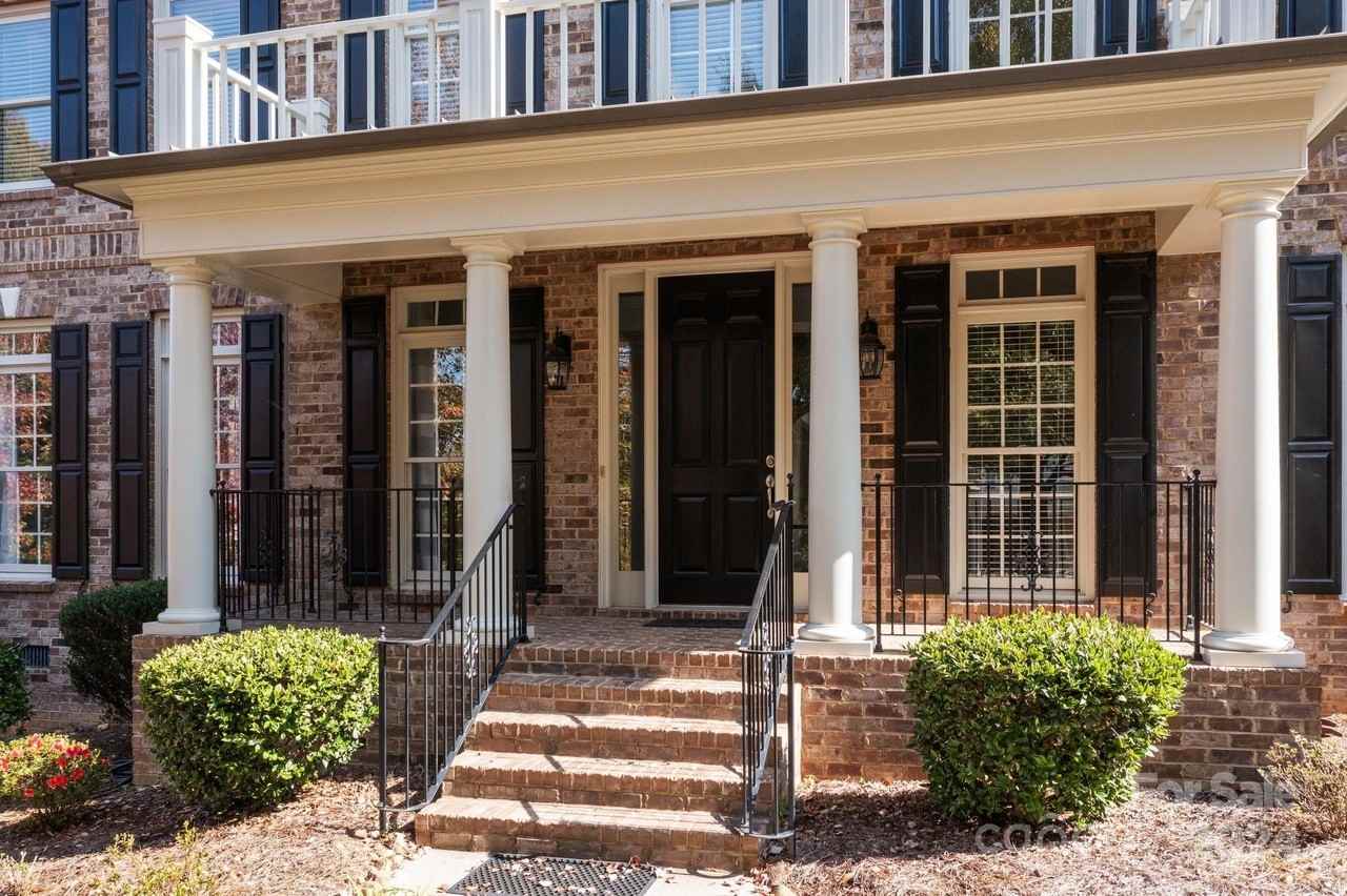 9440 Wallace Pond Dr #NA - Photo 4 of 44