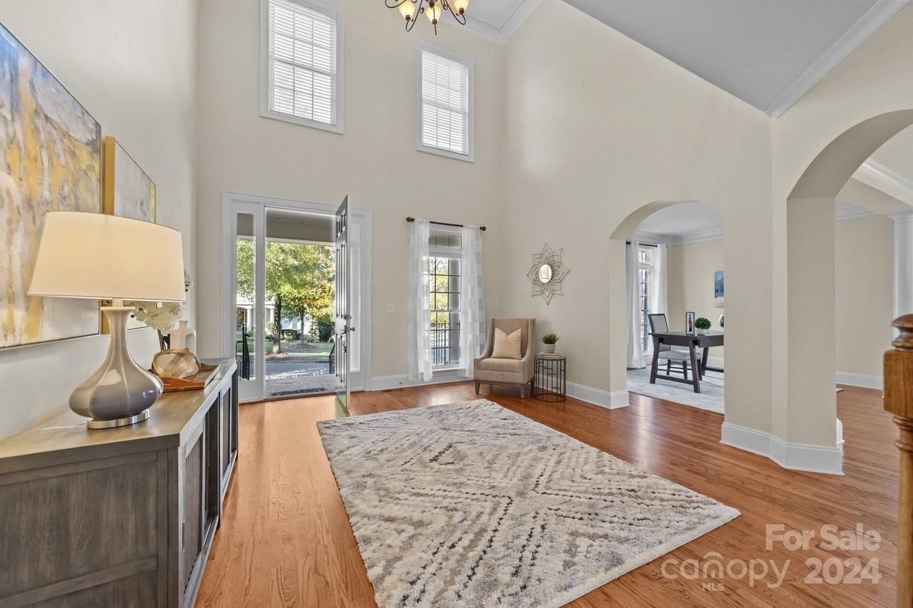 9440 Wallace Pond Dr #NA - Photo 7 of 44