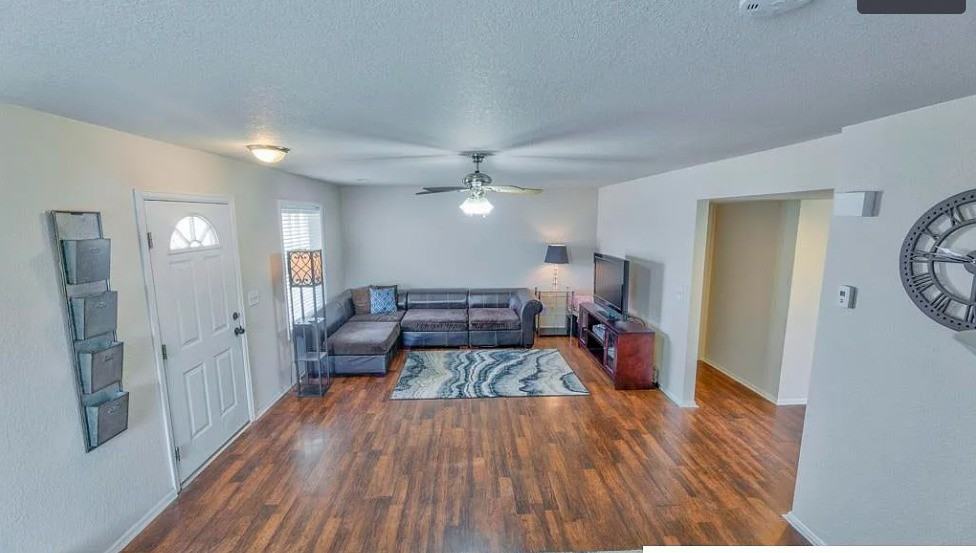 925 Person St #NA - Photo 4 of 14