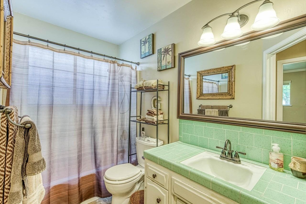 1508 E Sierra Ave #C - Photo 4 of 12