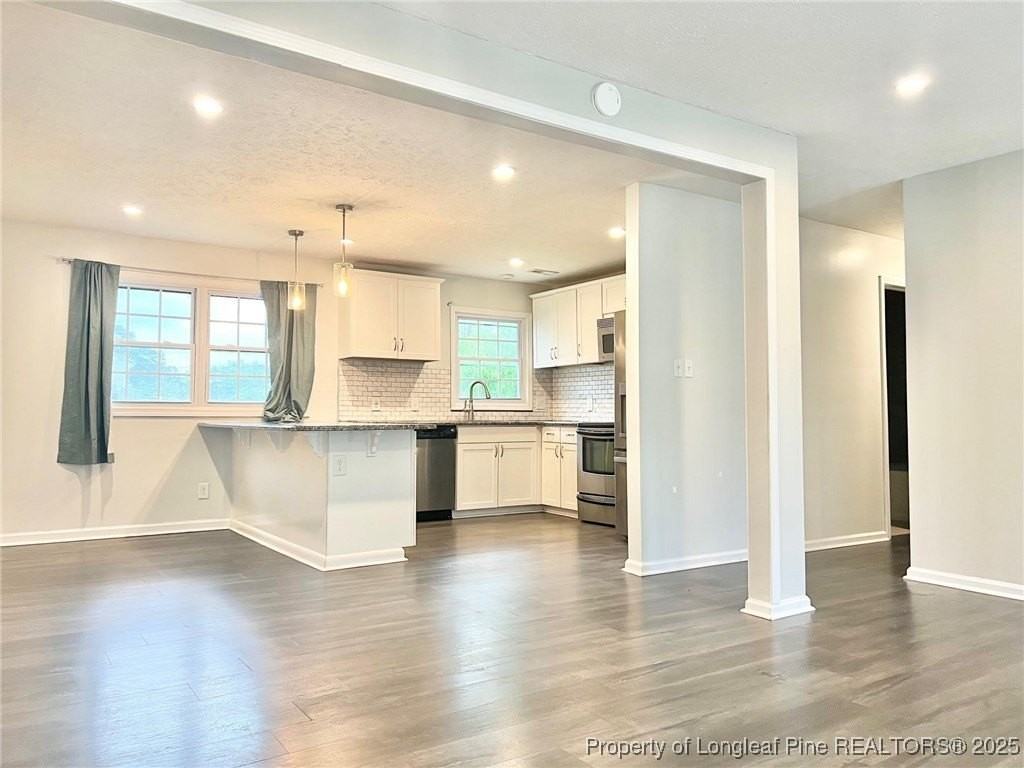 965 Kaywood Dr - Photo 4 of 35