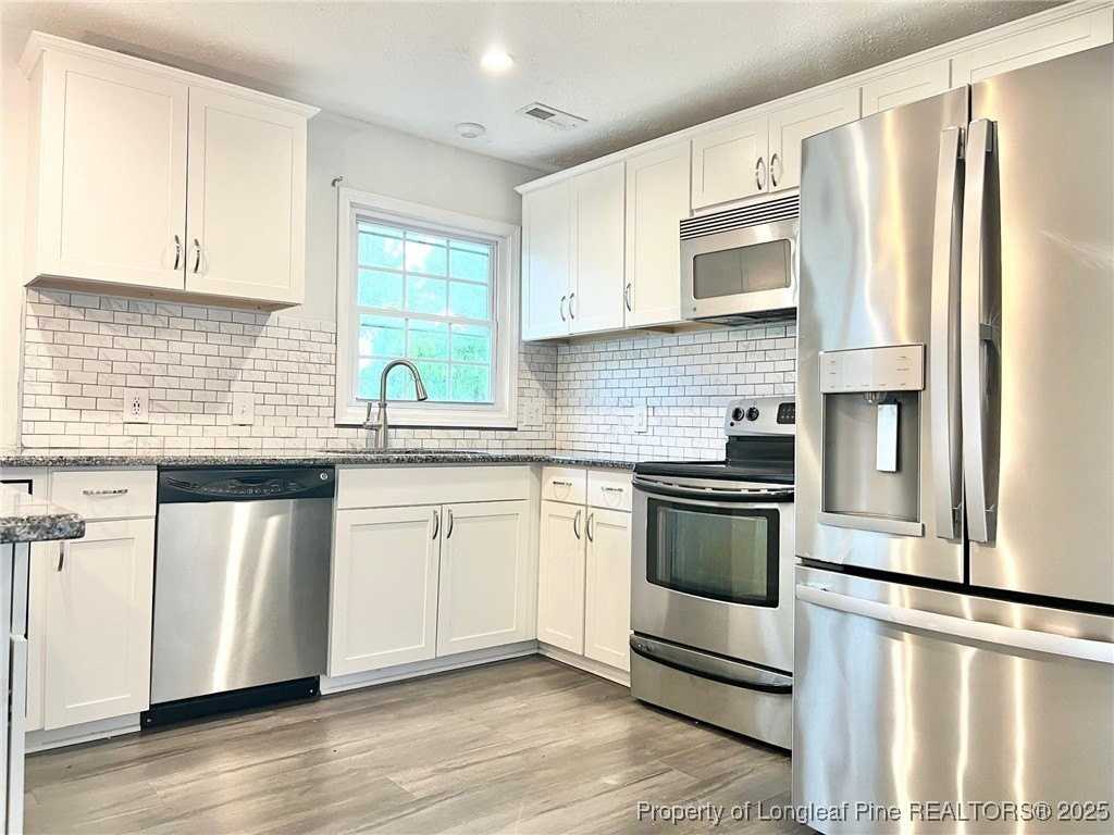 965 Kaywood Dr - Photo 7 of 35