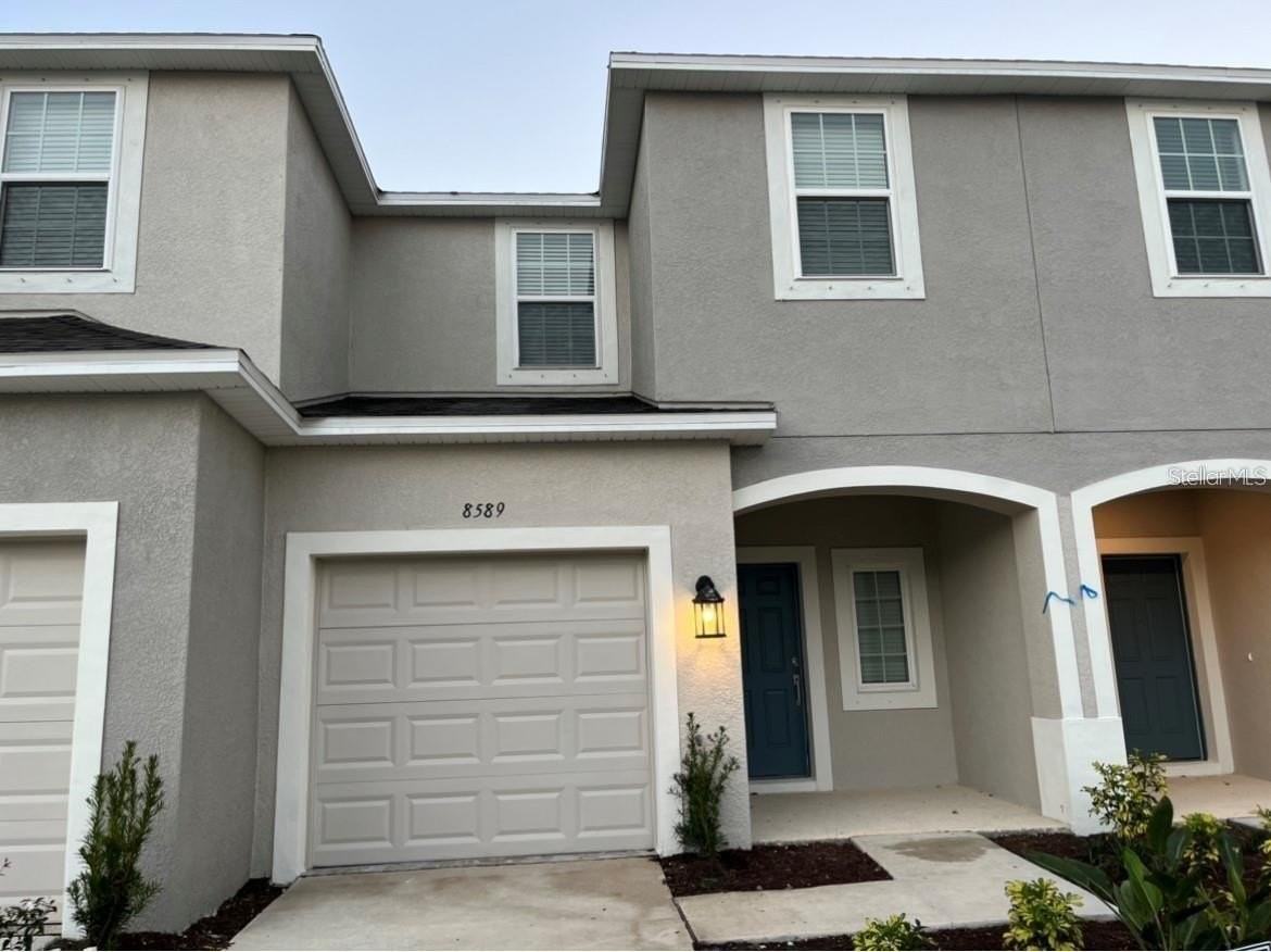 8589 Lunar Skye Street - Photo 2 of 31