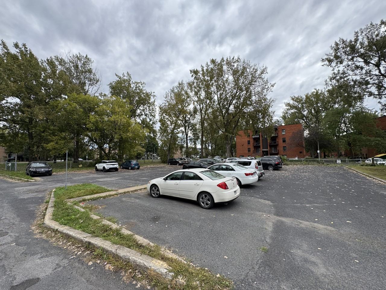 Les Cours Jean Paul Vincent - Photo 2 of 2