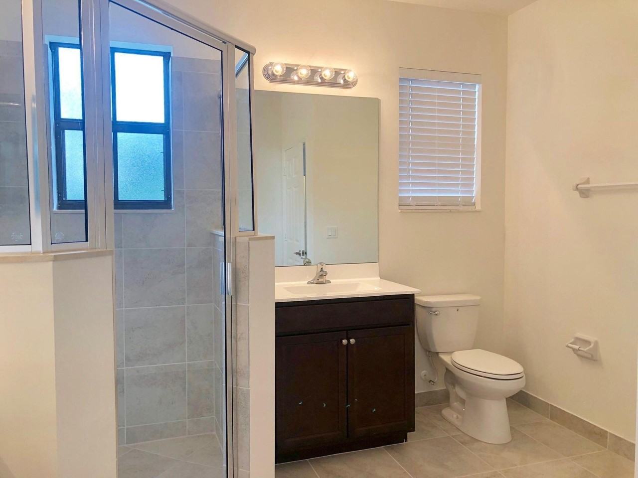 6145 Bangalow Dr - Photo 5 of 15