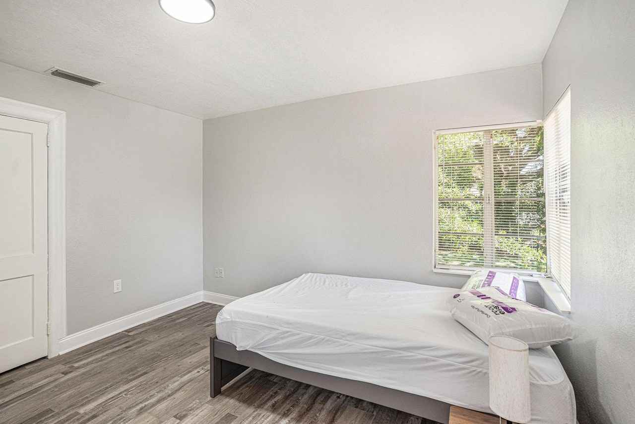 Prado Pl - Photo 7 of 9