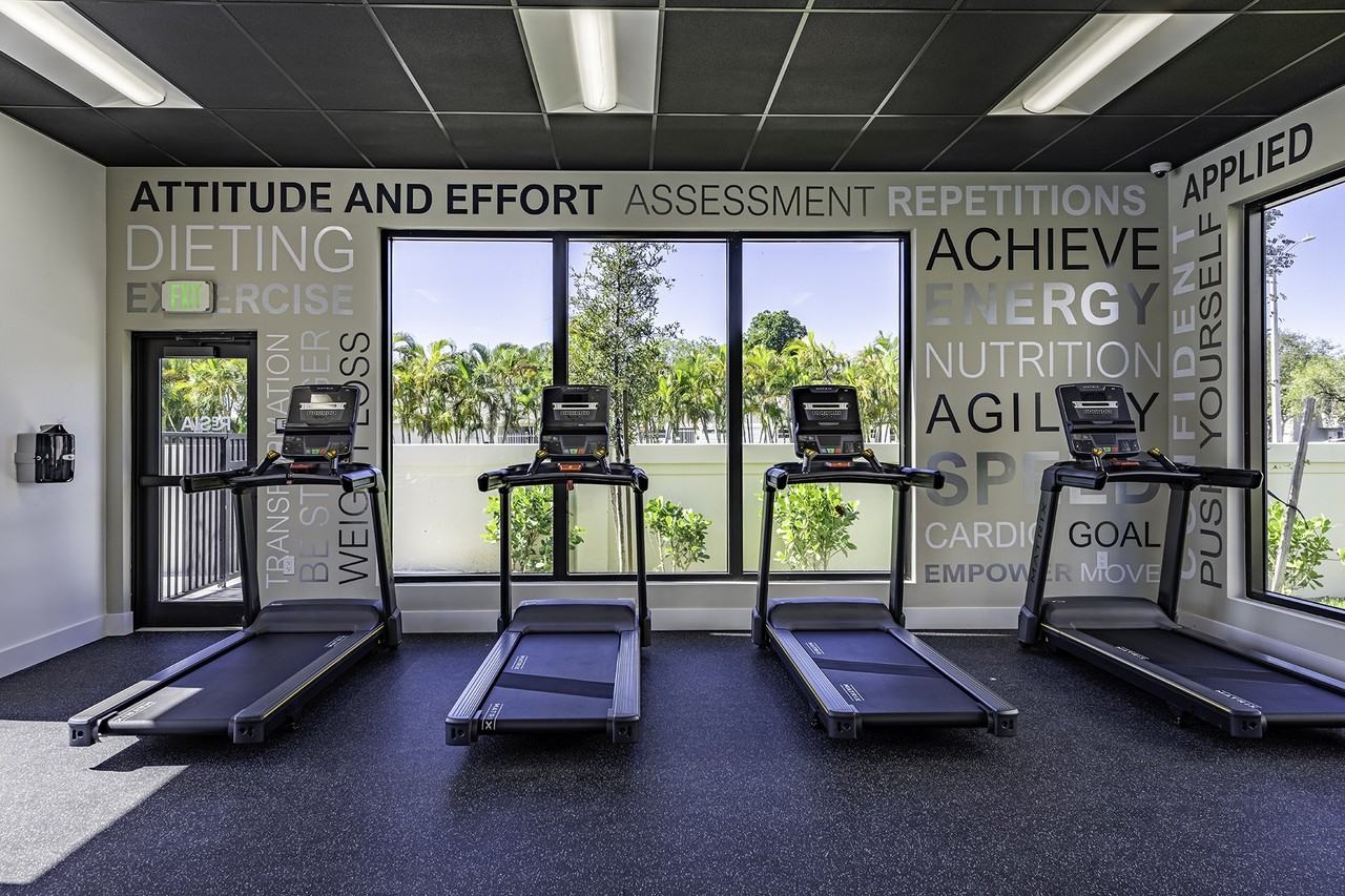 Solina Old Cutler Apartments - Photo 7 of 26