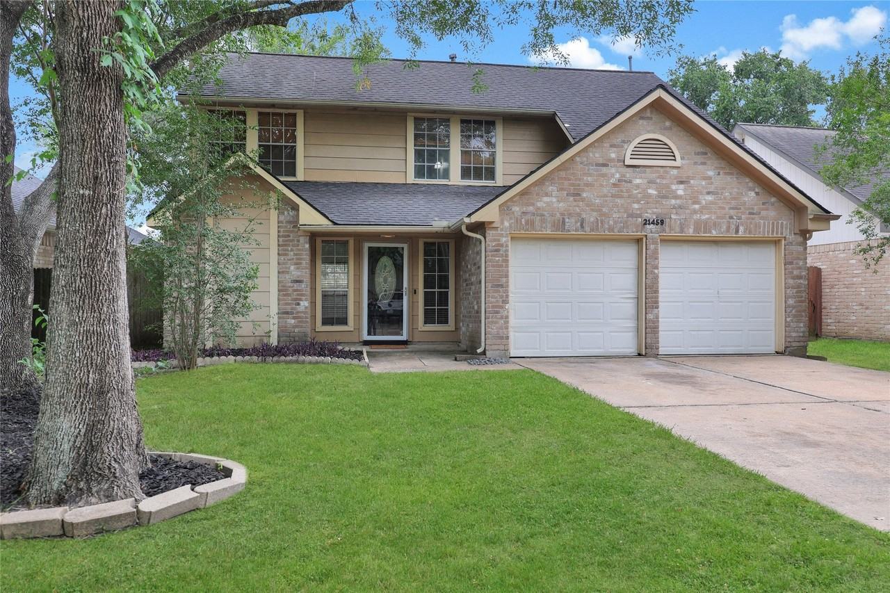 21459 Park Timbers Ln - Photo 4 of 28