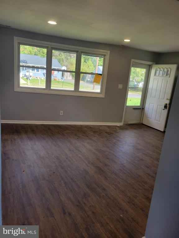 109 Lemmon Ave - Photo 3 of 13