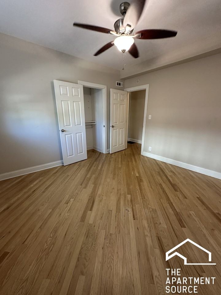 896 Green Bay Rd #10 - Photo 7 of 14