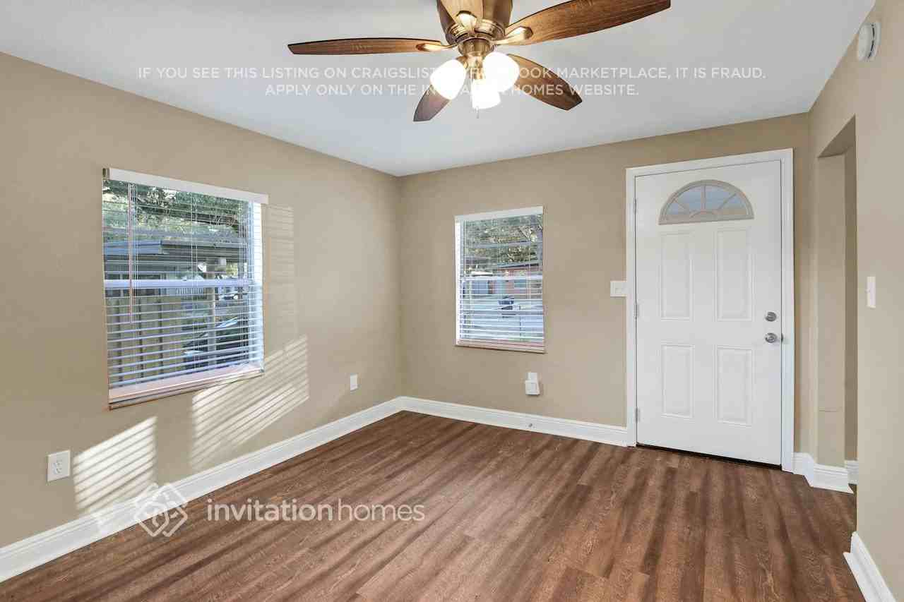 8718 N Mandarine Pl - Photo 7 of 26