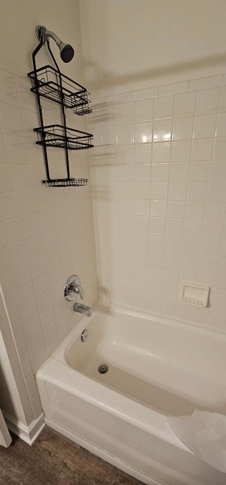 11200 Springfield Dr - Photo 4 of 7