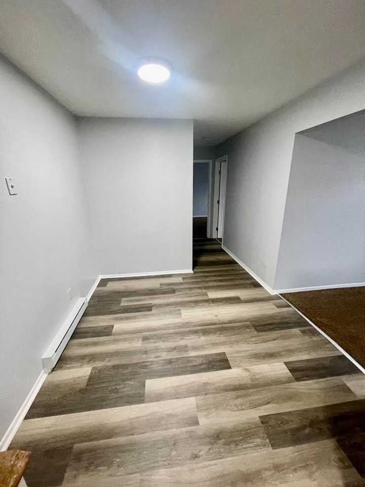 1338 Brooke Park Dr - Photo 3 of 7