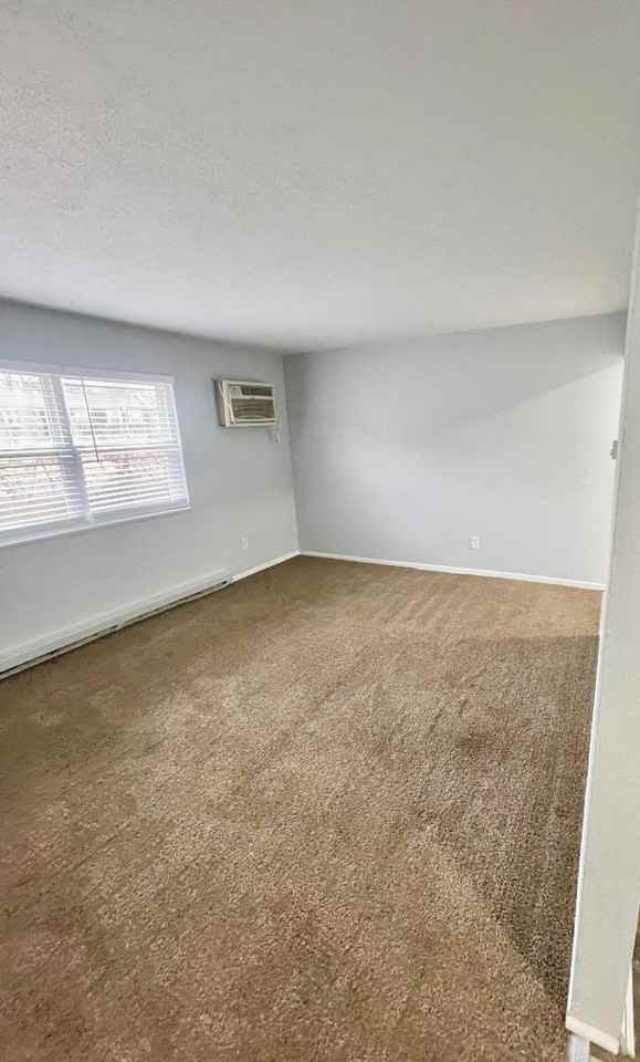 1338 Brooke Park Dr - Photo 7 of 7