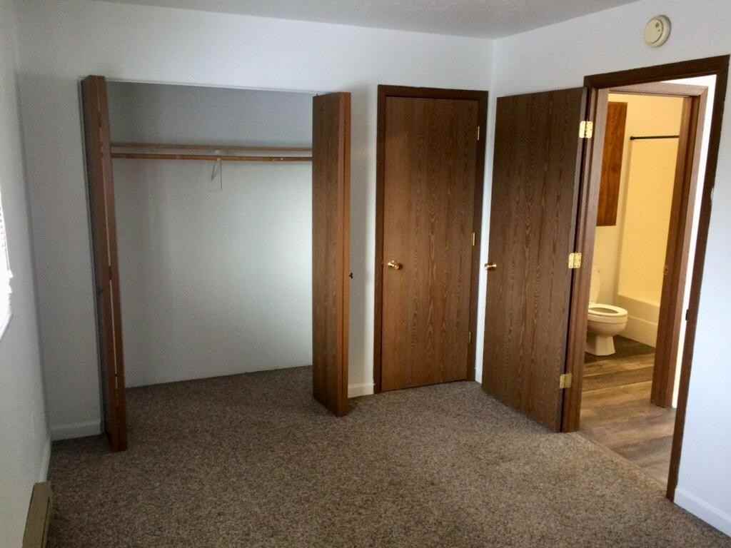 BBF ENTERPRISES - Photo 5 of 10