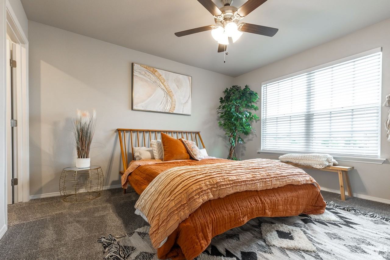 Monarch Point - Photo 4 of 15