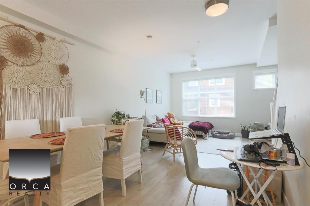 2150 Salisbury Ave - Photo 2 of 42