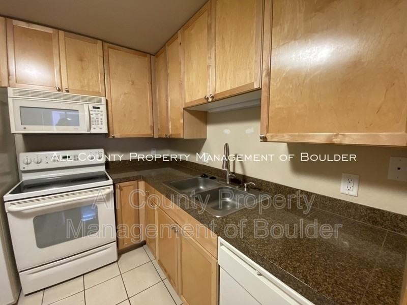 4500 Baseline Rd #2202 - Photo 3 of 10