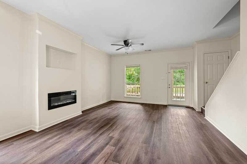 5374 Rosedown Ct #128 - Photo 5 of 19