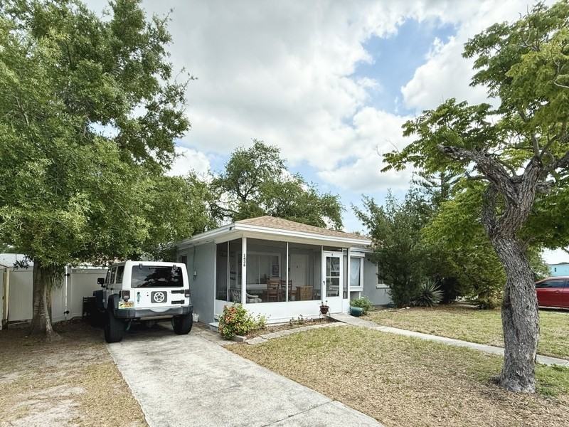 1436 San Juan Ct - Photo 2 of 30