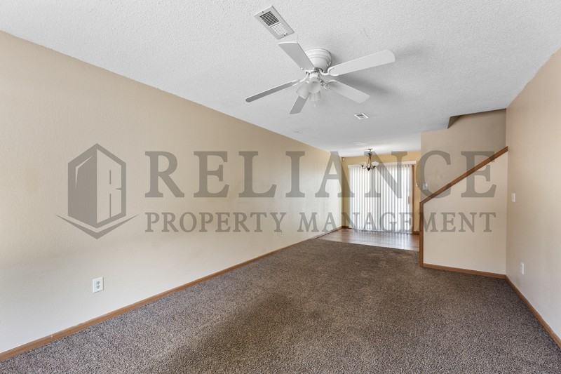 1134 N Richmond Ave - Photo 3 of 15
