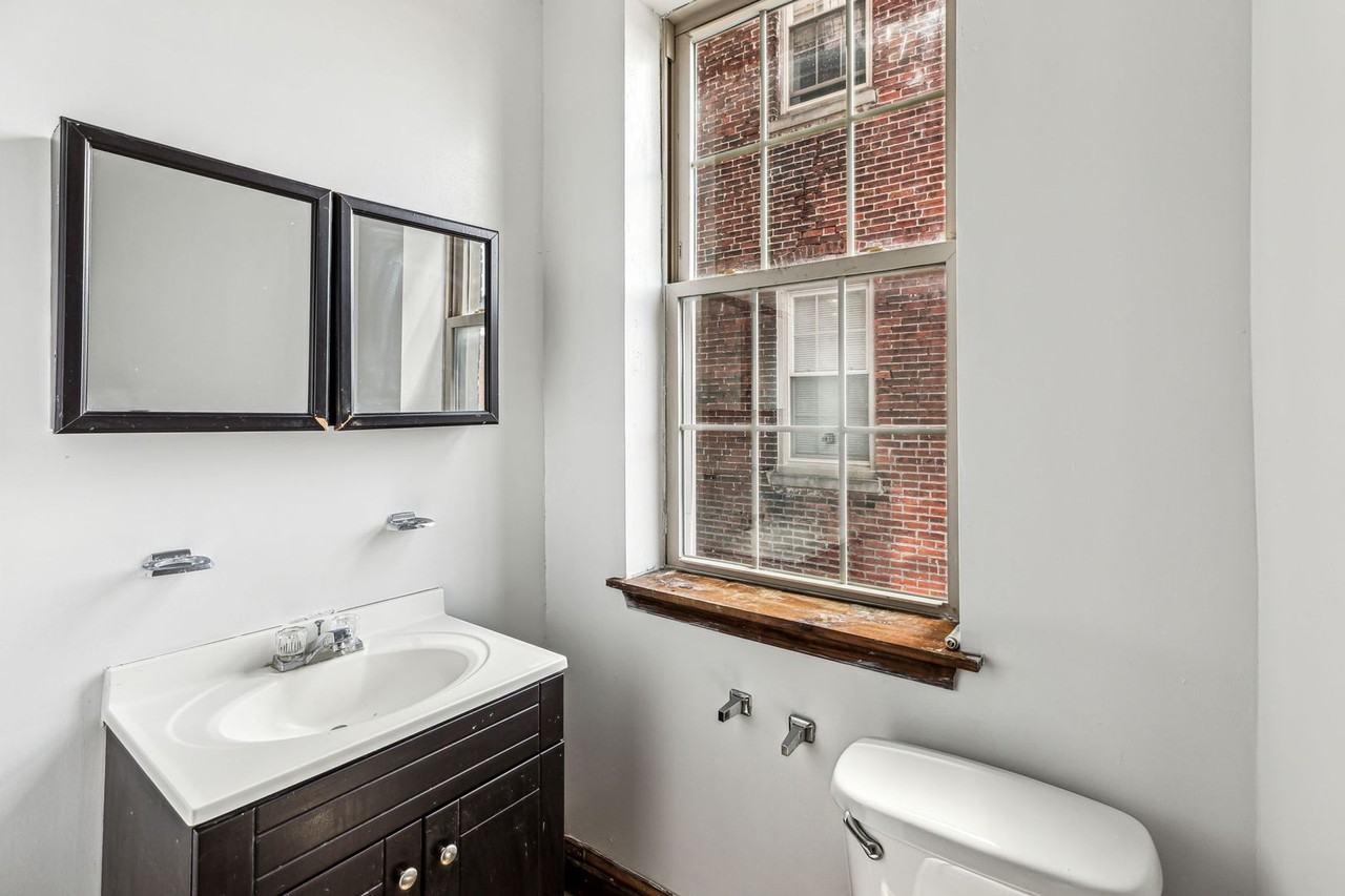 5100 WALNUT STREET LLC - Photo 7 of 12
