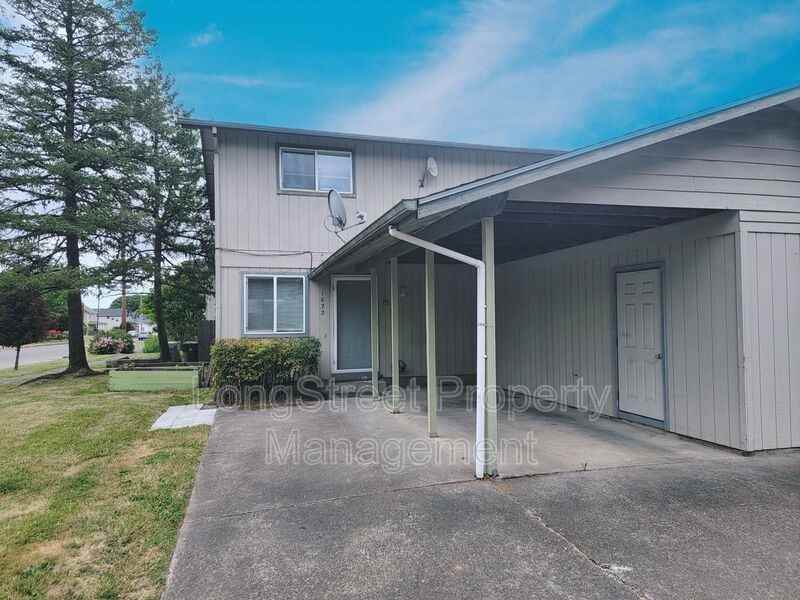 1622 College St - Photo 4 of 29