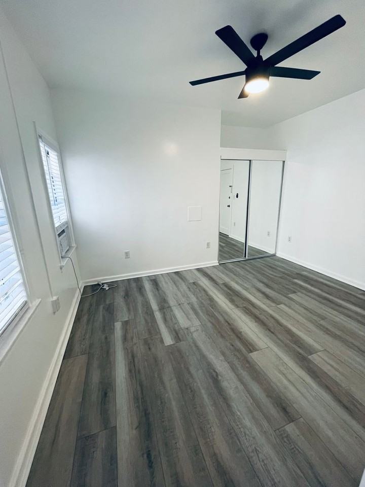 Gem Glendale - Photo 4 of 9